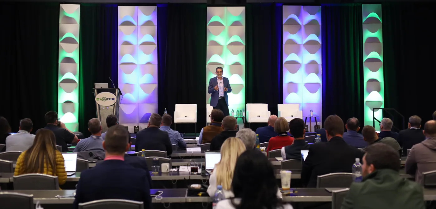 Moudy Elbayadi on a wide stage at SKO 2026